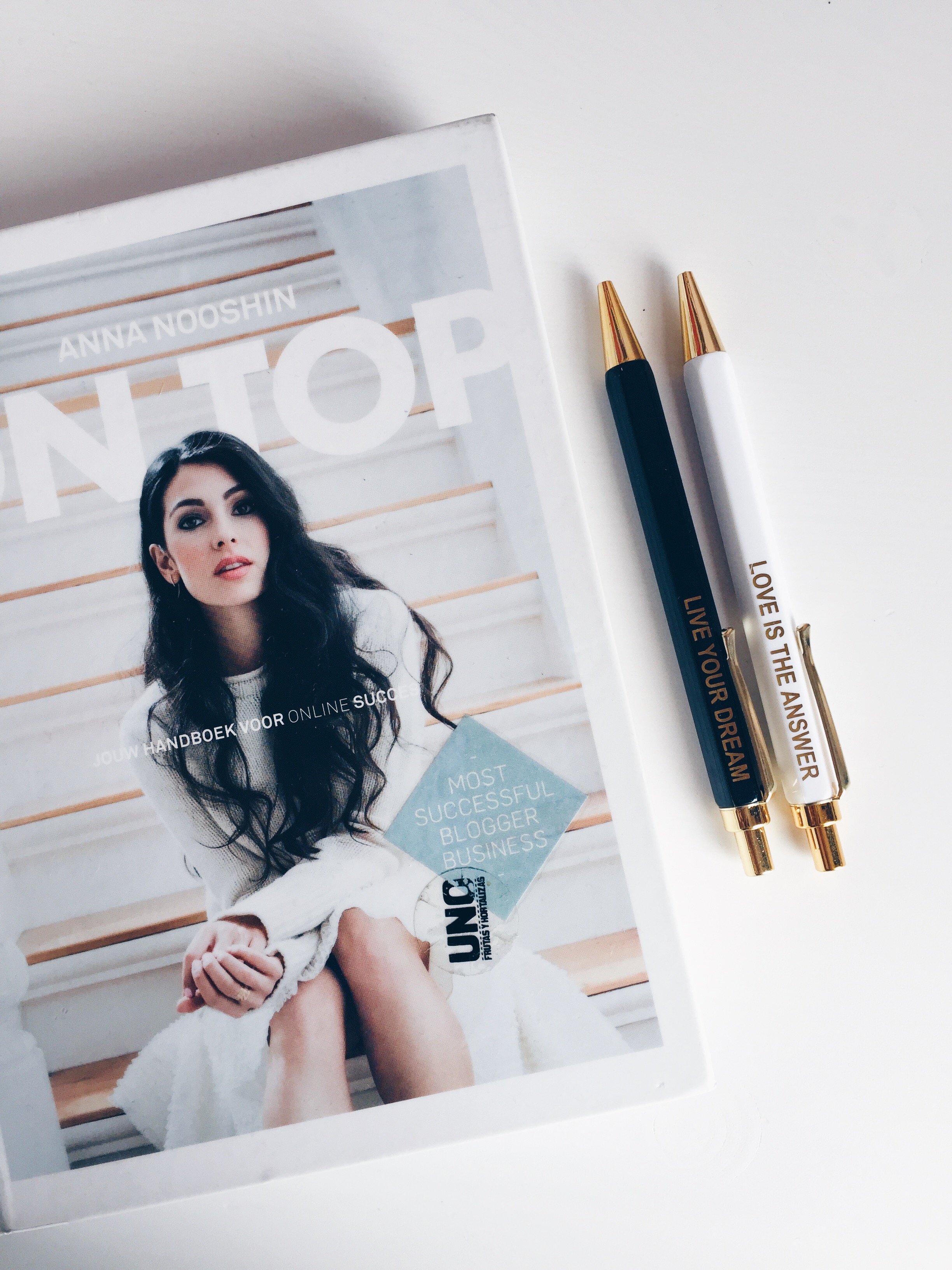 Review: On Top – Anna Nooshin