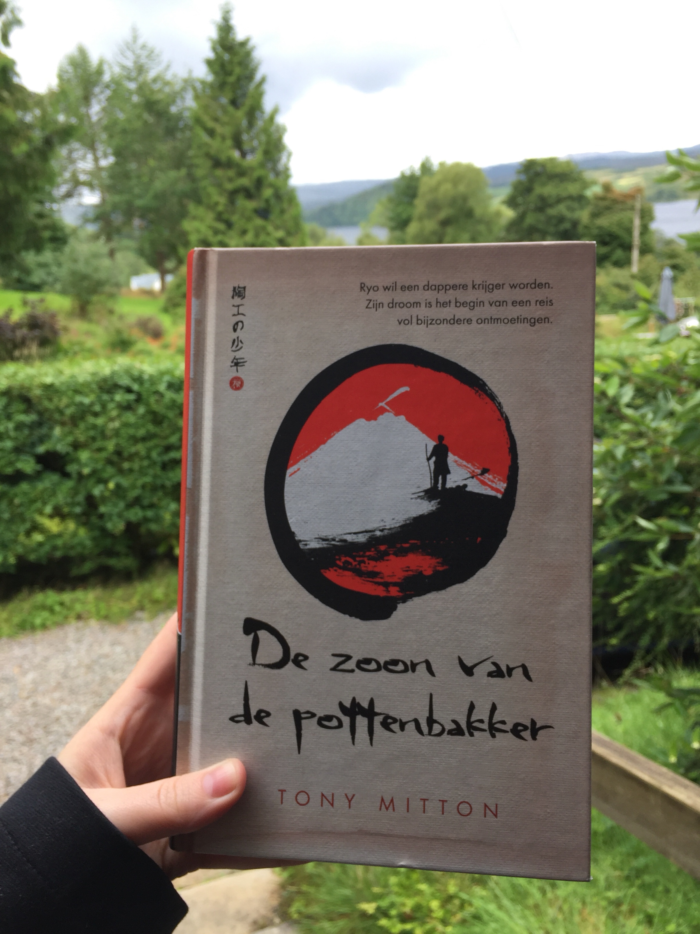 Review: De zoon van de pottenbakker – Tony Mitton